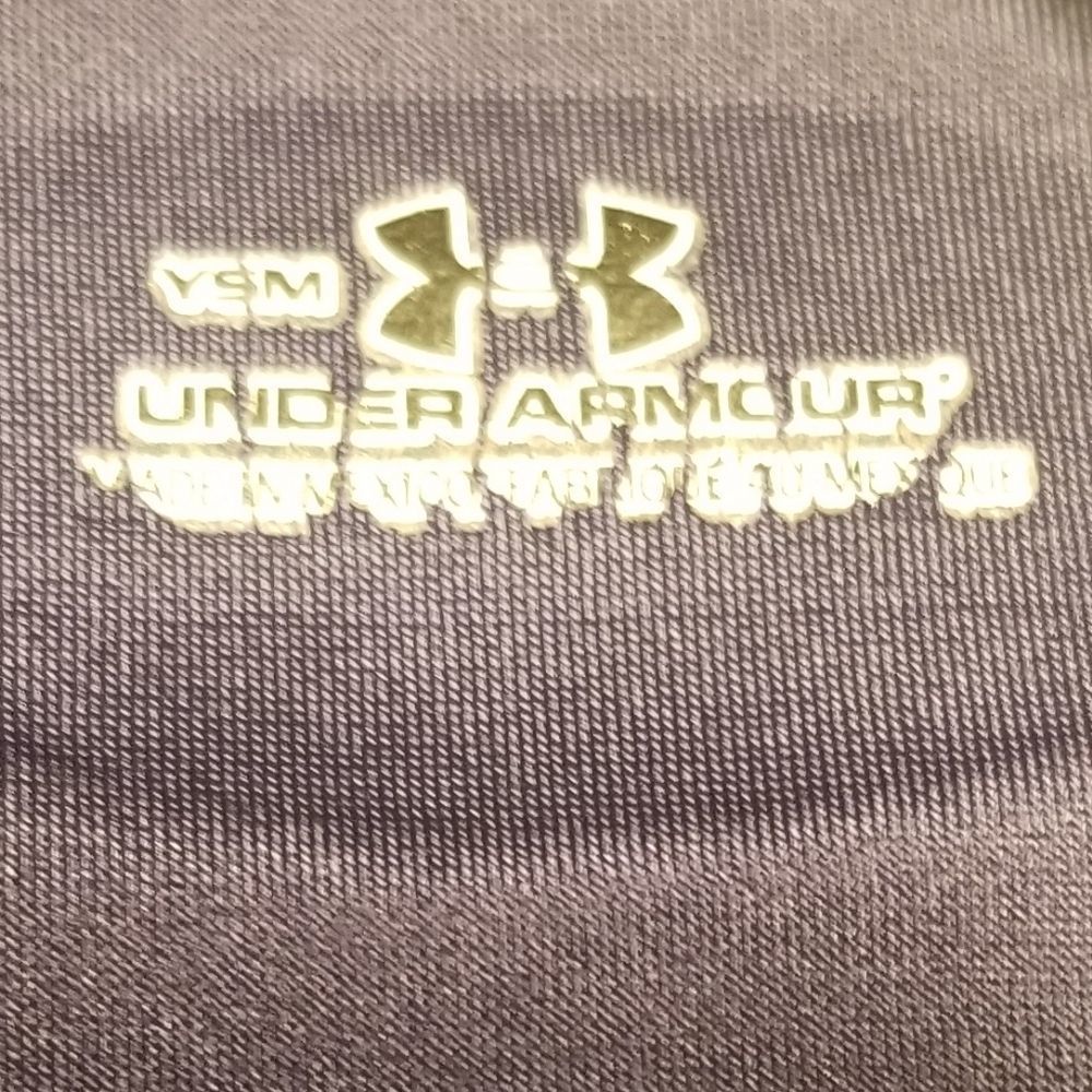 Bundle of 4 youth small sports shirts - Picture 3 of 9